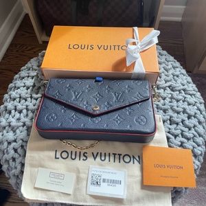 Louis Vuitton Felicie Monogram Empreinte Pochette - Navy/Red